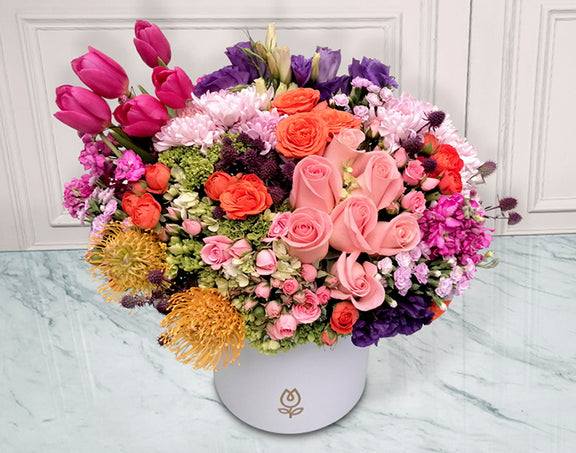 Divertido Arreglo Floral de Tulipanes y Rosas | DEVENIR